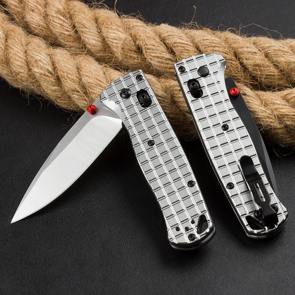 BM535 Bk-4 Checkered Aluminum Handle D2 Outdoor Folding Tool