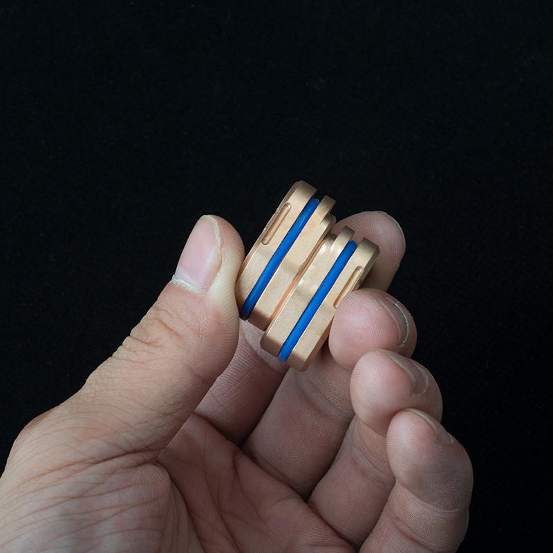 Self Defense Weapons Brass Knuckles - Cakra EDC Gadgets