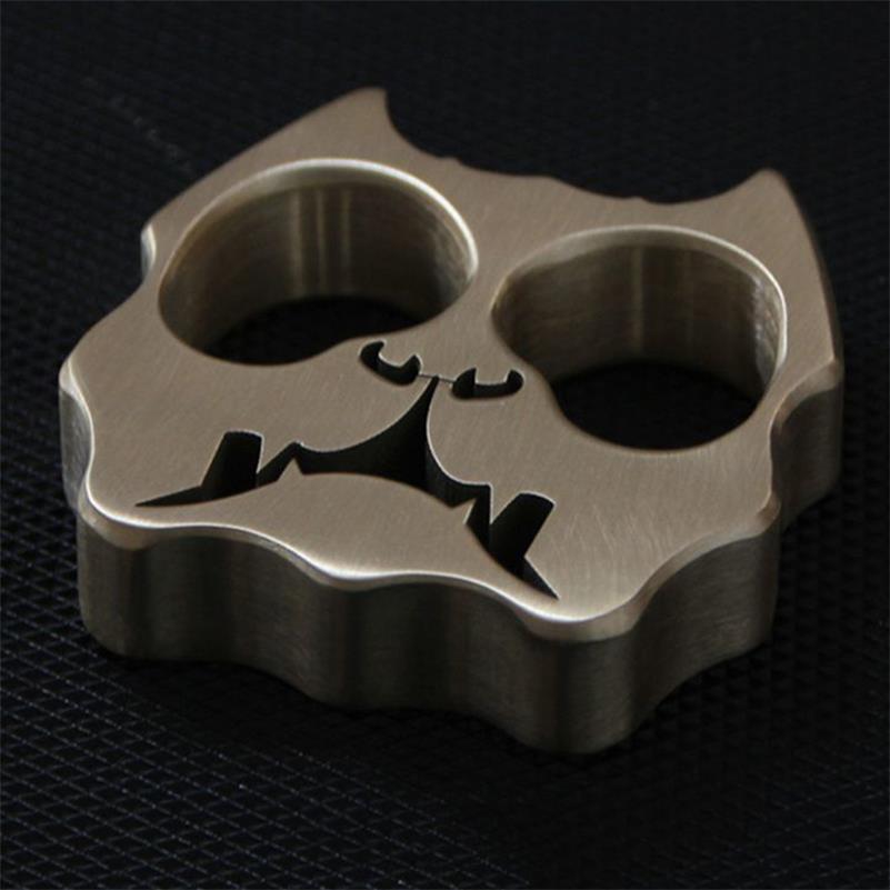 Thickened Dog Head Brass Two-hole Outdoor Tool