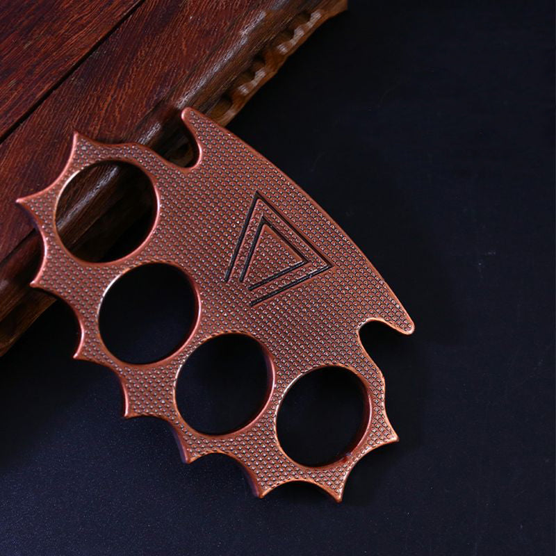 Creative Four-hole Outdoor Zinc Alloy Lightweight Carrying Tool