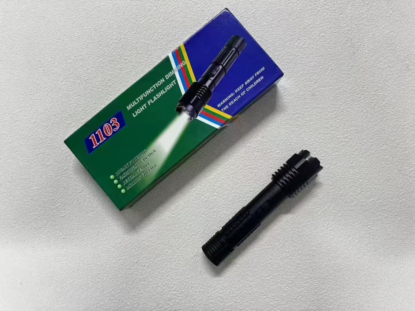 🔥1103 High-powered flashlight [Celebration]