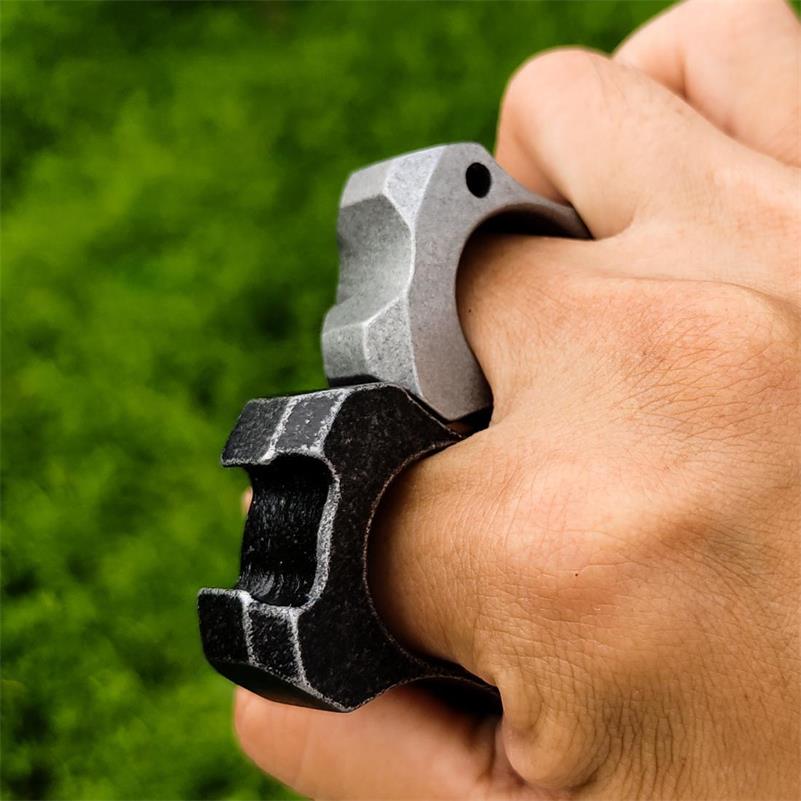 Multifunctional Mini Steel Bottle Opening Outdoor Edc Tool