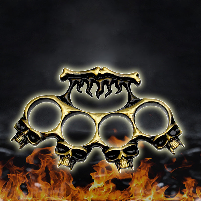 Flame Skull Zinc Alloy Four Finger Outdoor Tool