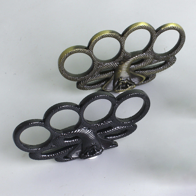 Snake-Inspired Outdoor EDC Tool