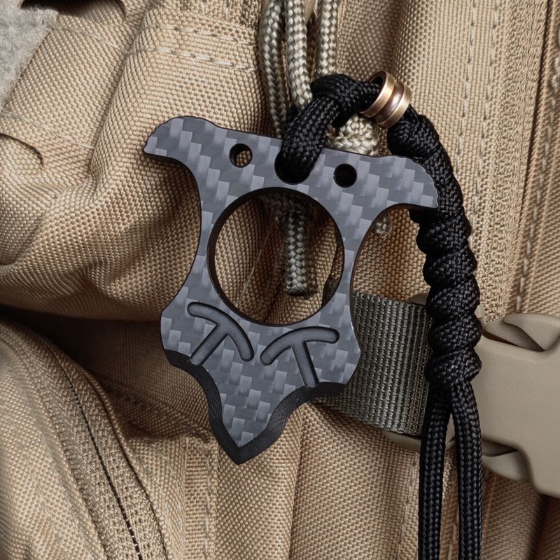 Various Styles of Carbon Fiber Single Finger Keychain Backpack Outdoor Tool