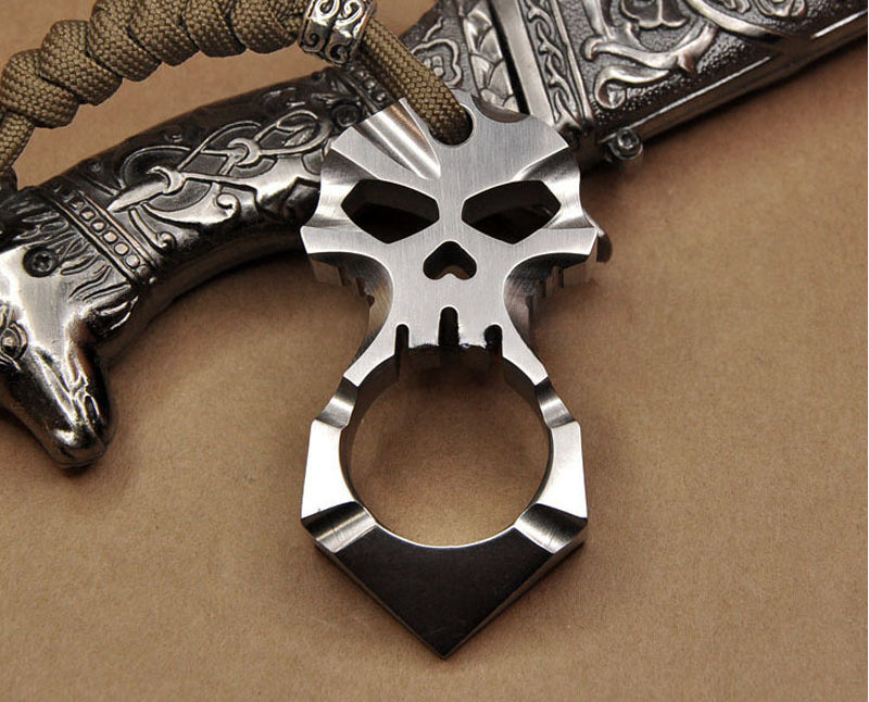 Mini Titanium Skull Portable EDC Decoration Outdoor Tool Keychain