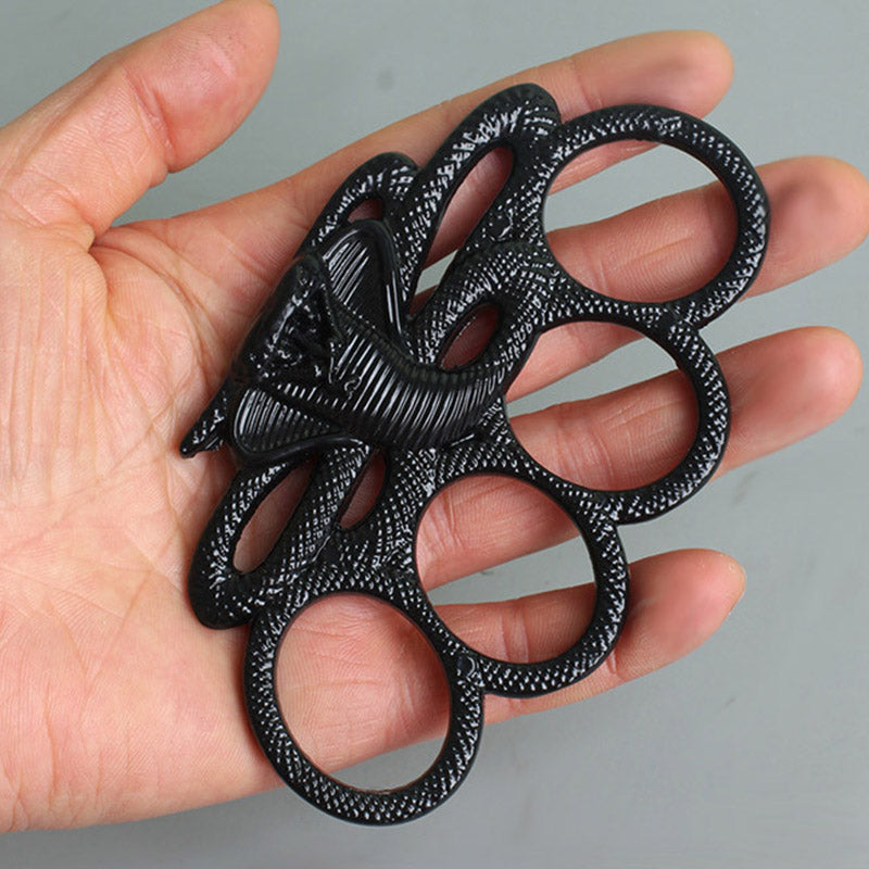 Snake-Inspired Outdoor EDC Tool