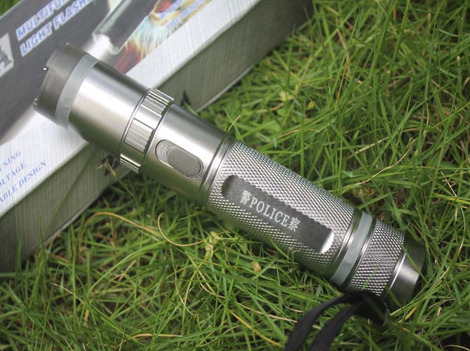 910A Small High-voltage Electric Baton Outdoor Self-defense